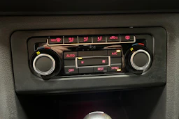 Hopea Volkswagen Amarok 2013 kuva 15.