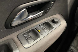 Hopea Volkswagen Amarok 2013 kuva 19.