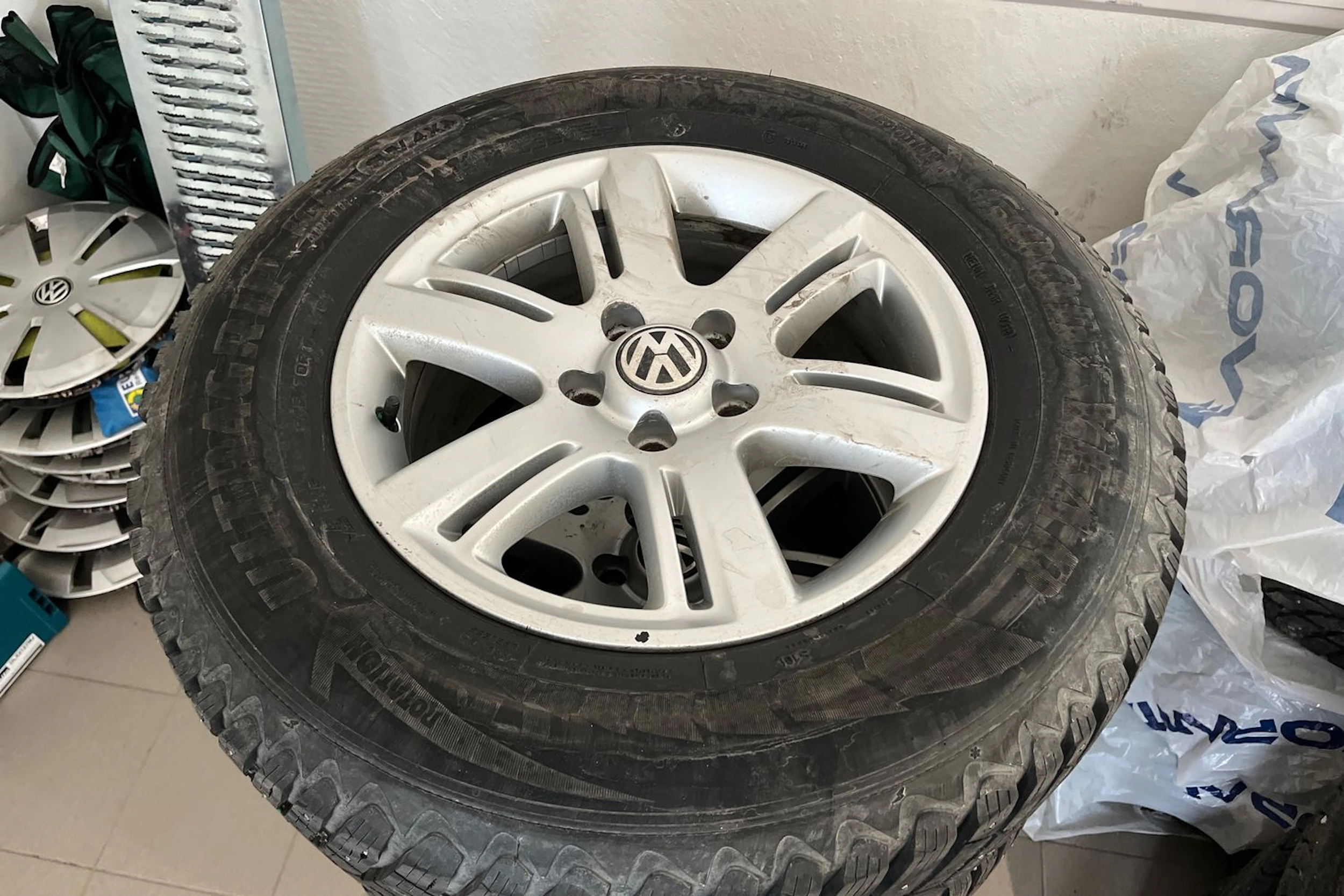 Hopea Volkswagen Amarok 2013 kuva 20.