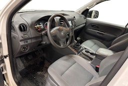 valkoinen Volkswagen Amarok 2013 kuva 3.