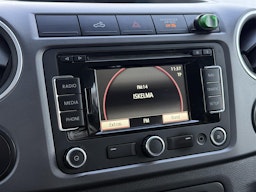 valkoinen Volkswagen Amarok 2013 kuva 13.