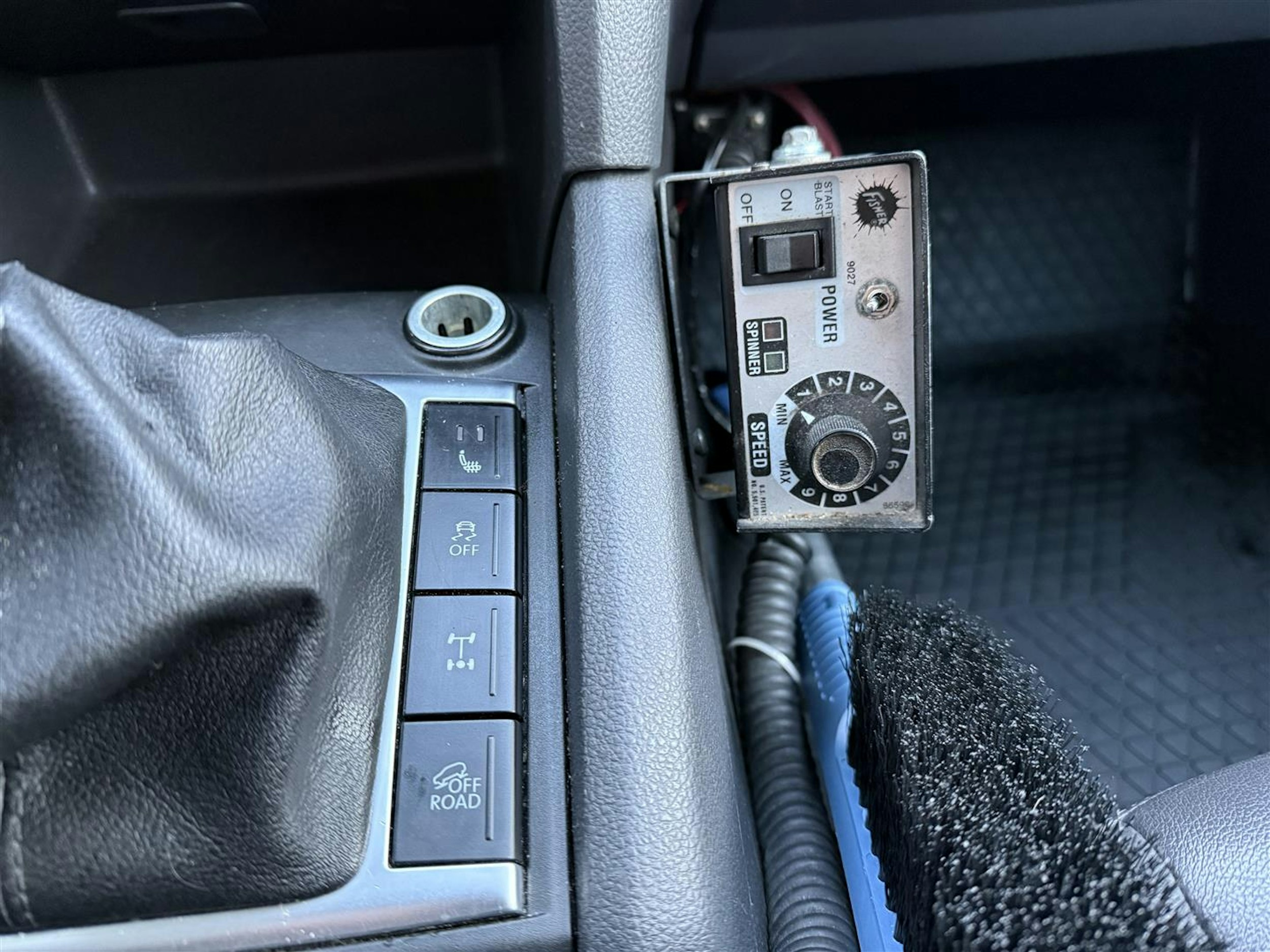 valkoinen Volkswagen Amarok 2013 kuva 16.