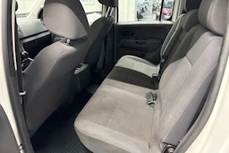 valkoinen Volkswagen Amarok 2014 kuva 15.