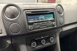 valkoinen Volkswagen Amarok 2014 kuva 18.