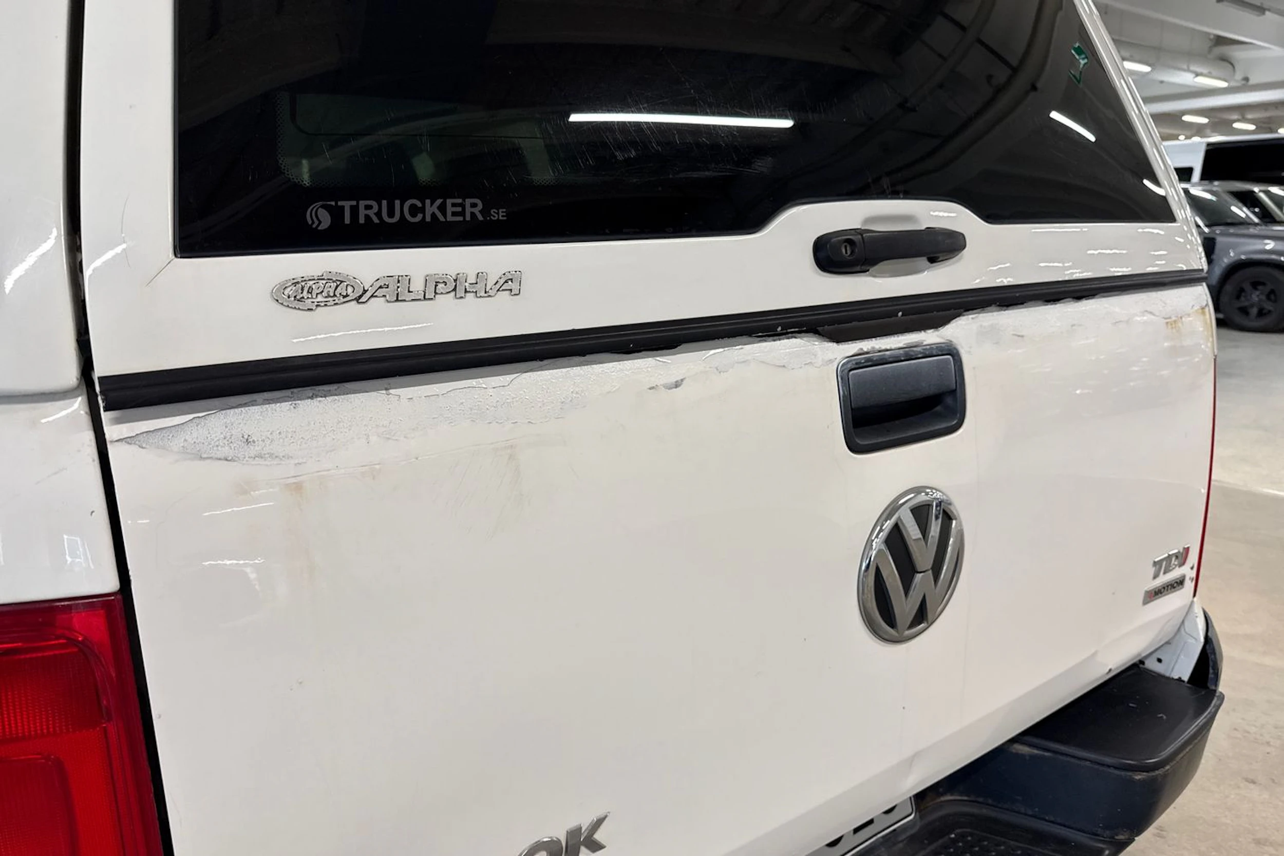 valkoinen Volkswagen Amarok 2014 kuva 33.