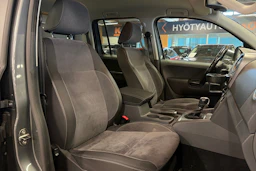 harmaa Volkswagen Amarok 2014 kuva 6.