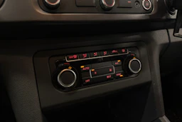 harmaa Volkswagen Amarok 2014 kuva 8.