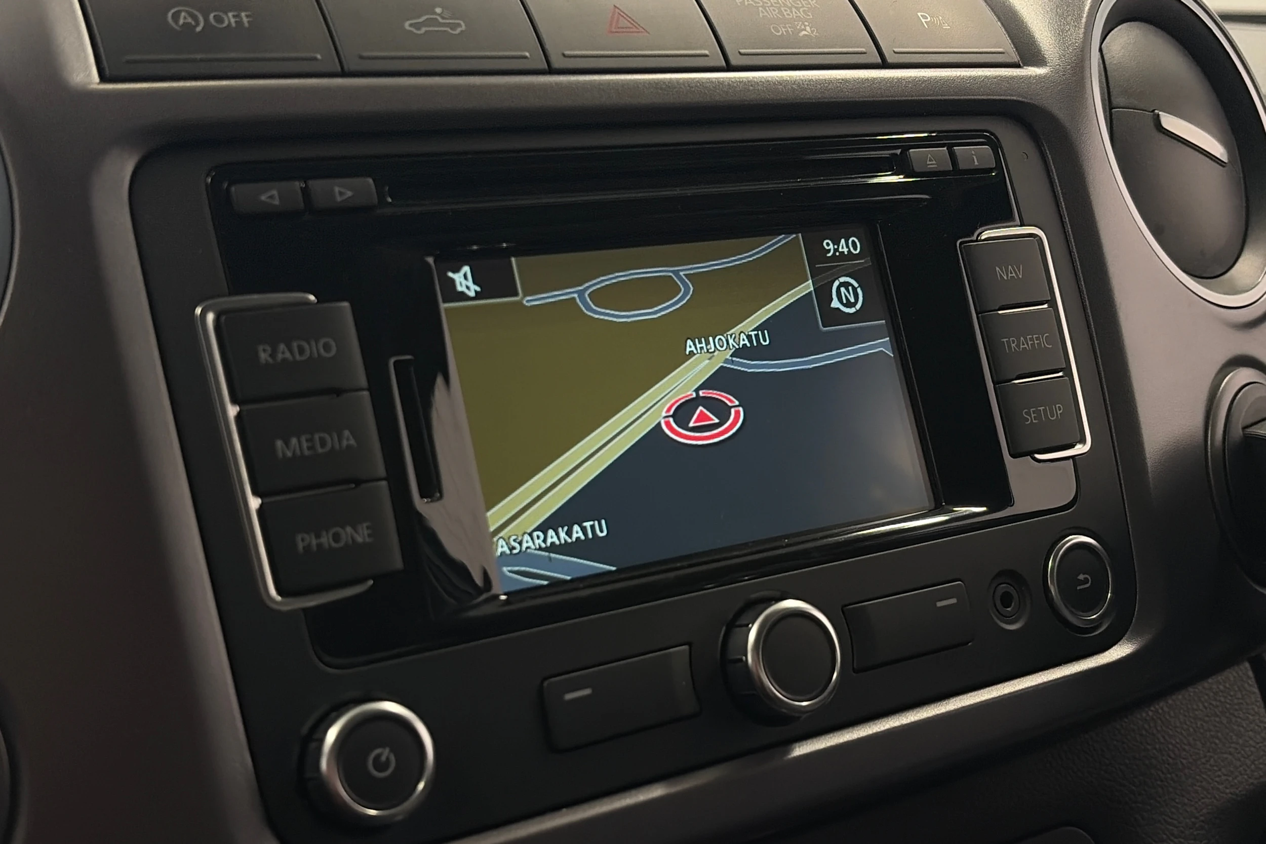 harmaa Volkswagen Amarok 2014 kuva 17.