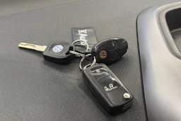 harmaa Volkswagen Amarok 2014 kuva 26.