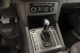 ruskea (beige) Volkswagen Amarok 2014 kuva 8.