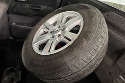 ruskea (beige) Volkswagen Amarok 2014 kuva 20.