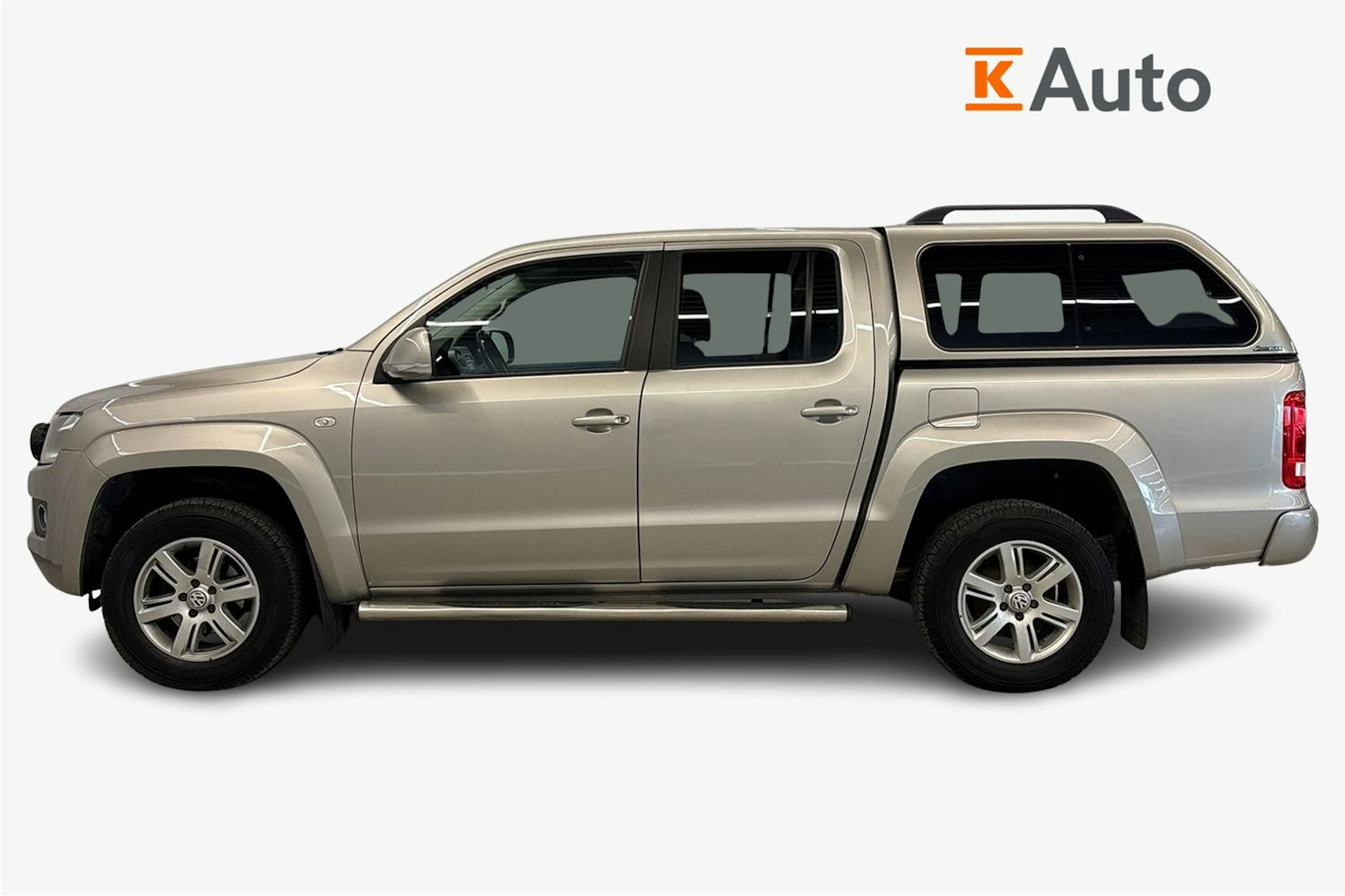 ruskea (beige) Volkswagen Amarok 2014 kuva 6.