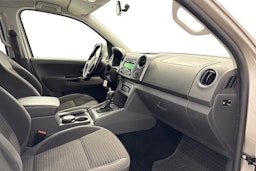 ruskea (beige) Volkswagen Amarok 2014 kuva 9.