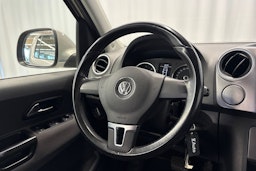 ruskea (beige) Volkswagen Amarok 2014 kuva 15.