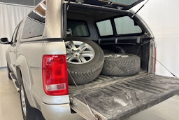 ruskea (beige) Volkswagen Amarok 2014 kuva 25.