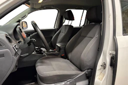 valkoinen Volkswagen Amarok 2014 kuva 3.