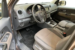 met. ruskea (beige) Volkswagen Amarok 2014 kuva 8.