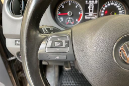 met. ruskea (beige) Volkswagen Amarok 2014 kuva 32.