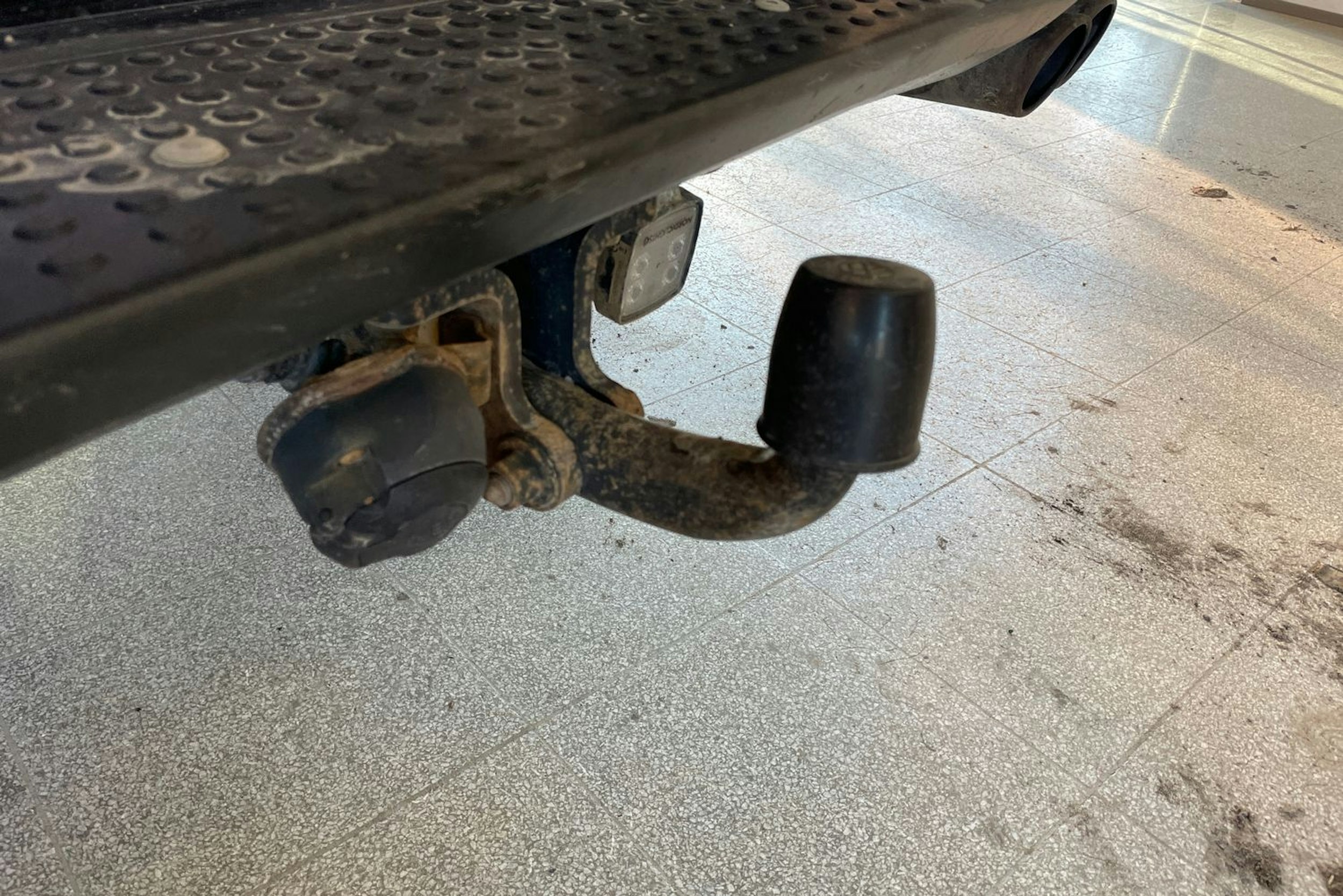 Musta Volkswagen Amarok 2015 kuva 23.