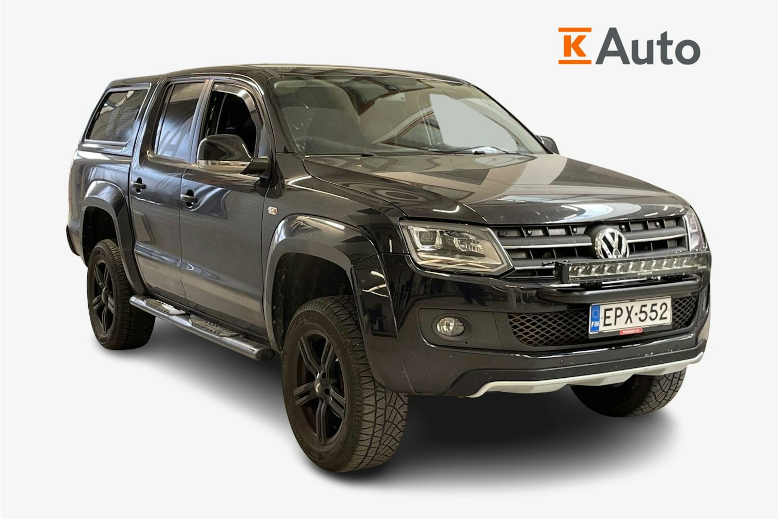 musta Volkswagen Amarok 2015 kuva 1.
