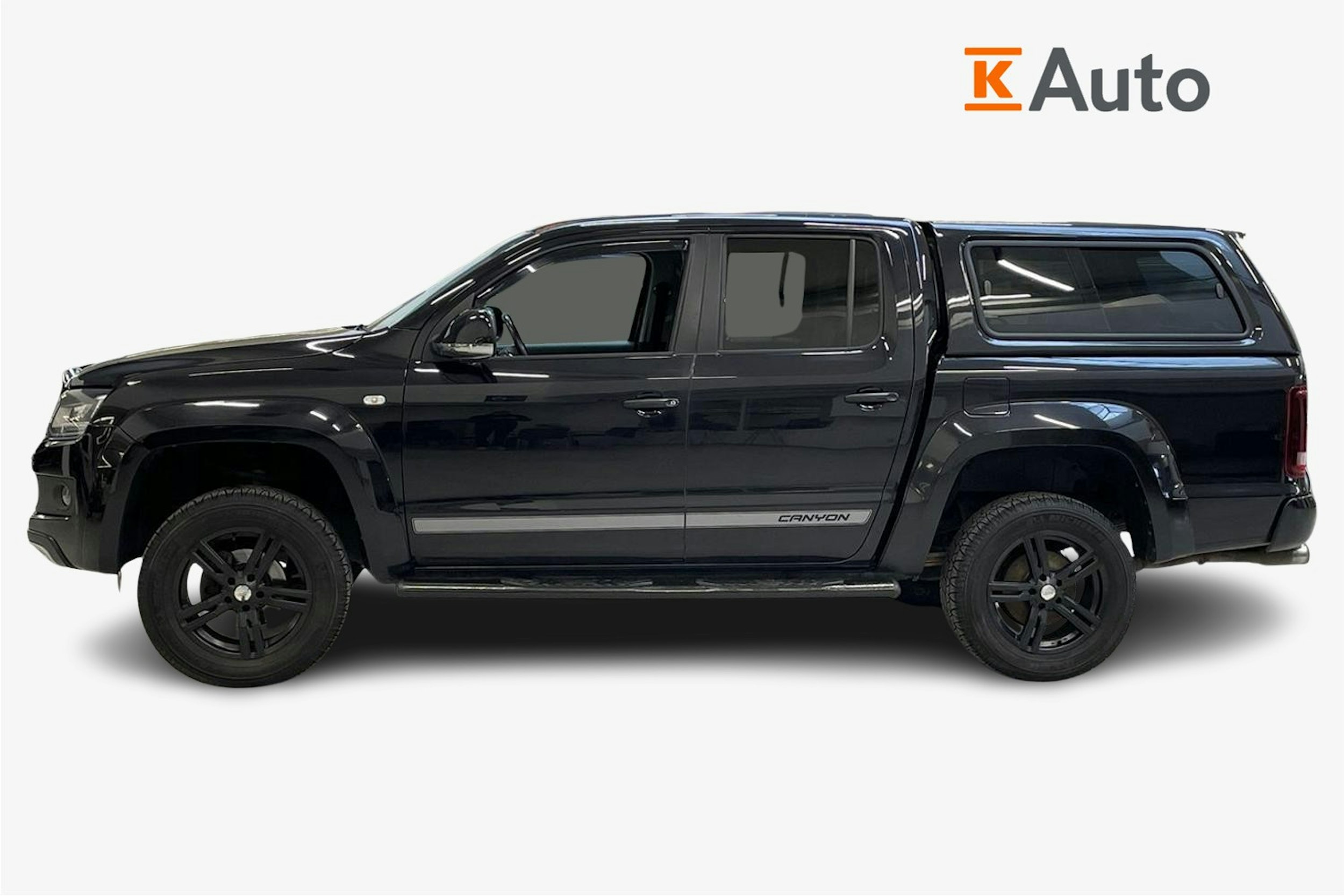 musta Volkswagen Amarok 2015 kuva 5.