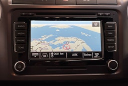 musta Volkswagen Amarok 2015 kuva 19.