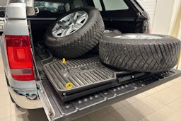 hopea Volkswagen Amarok 2015 kuva 14.