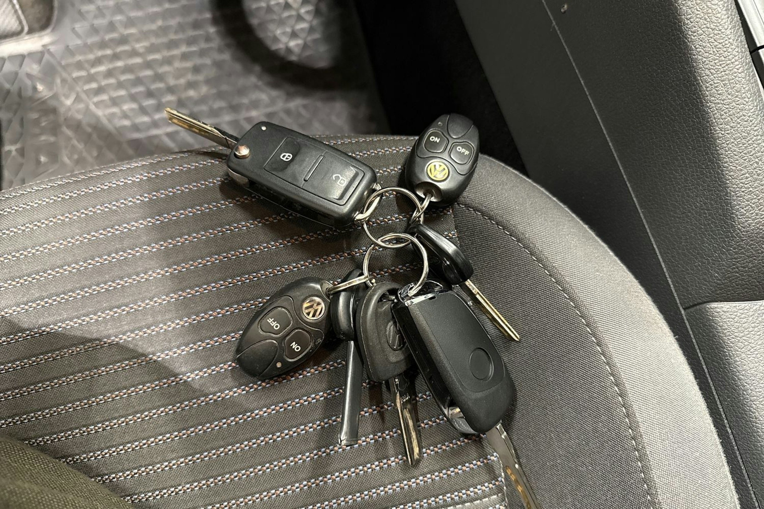 hopea Volkswagen Amarok 2015 kuva 24.