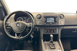 valkoinen Volkswagen Amarok 2015 kuva 7.