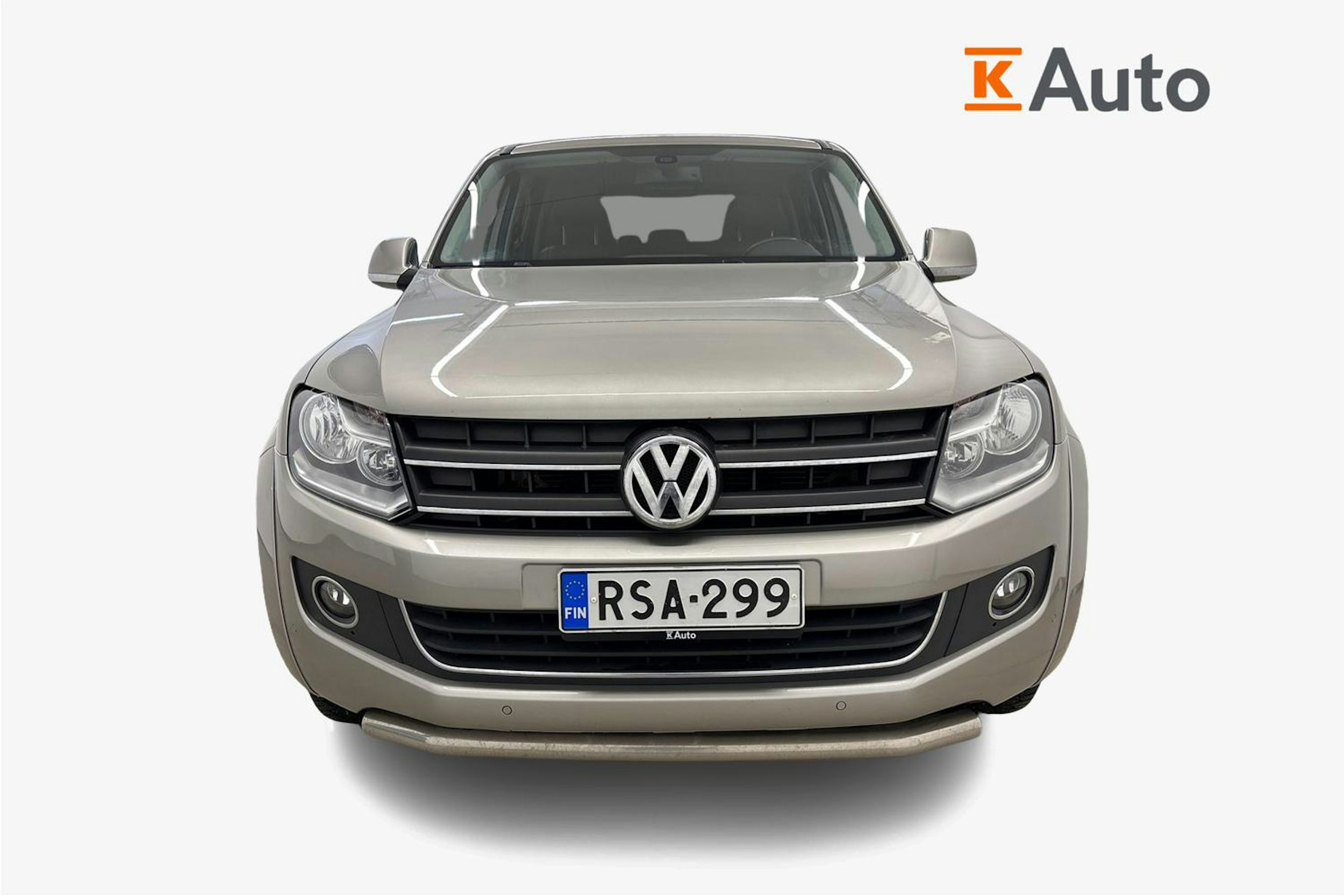 Ruskea (beige) Volkswagen Amarok 2016 kuva 5.