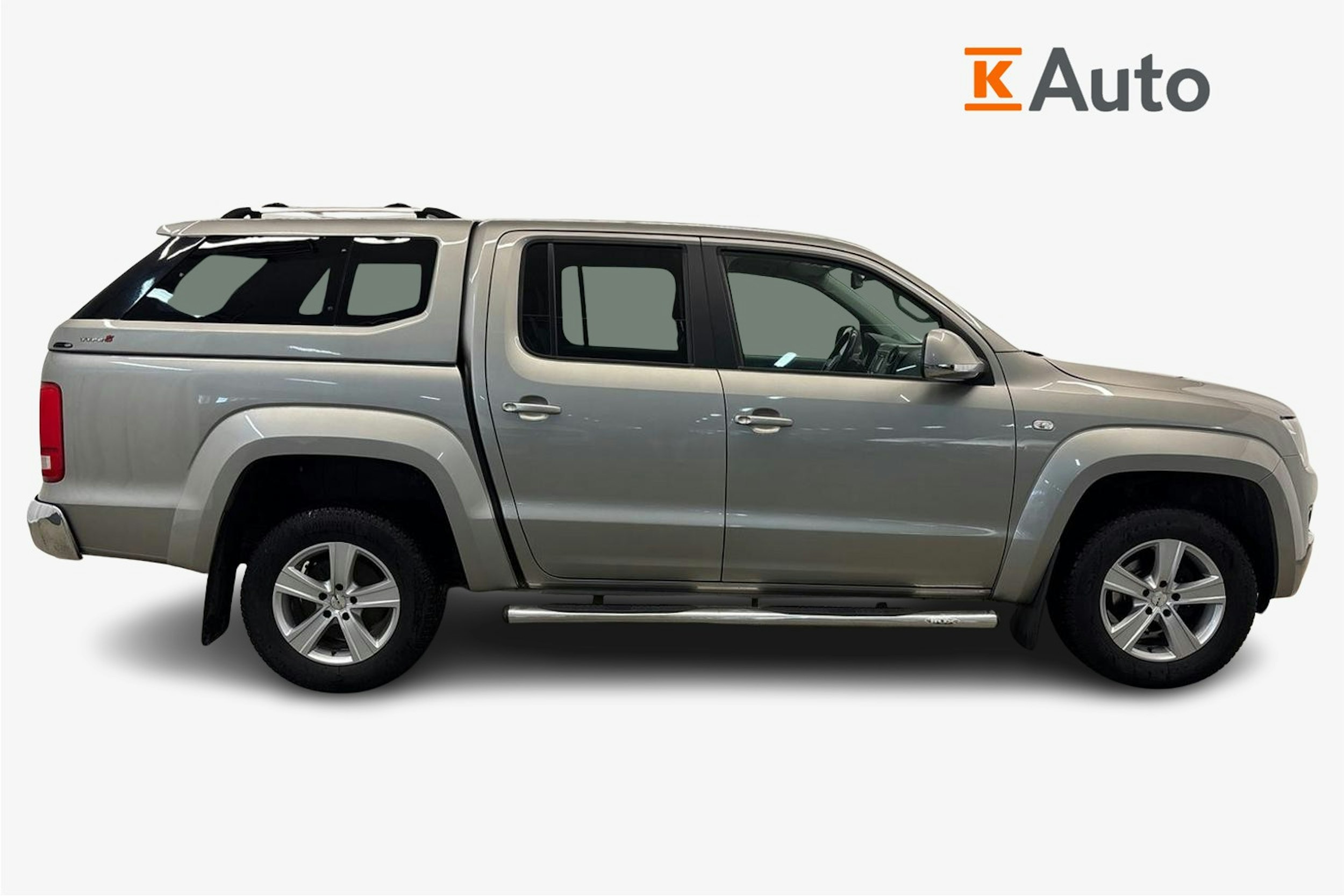 Ruskea (beige) Volkswagen Amarok 2016 kuva 7.
