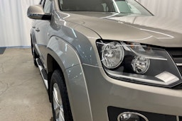 Ruskea (beige) Volkswagen Amarok 2016 kuva 25.