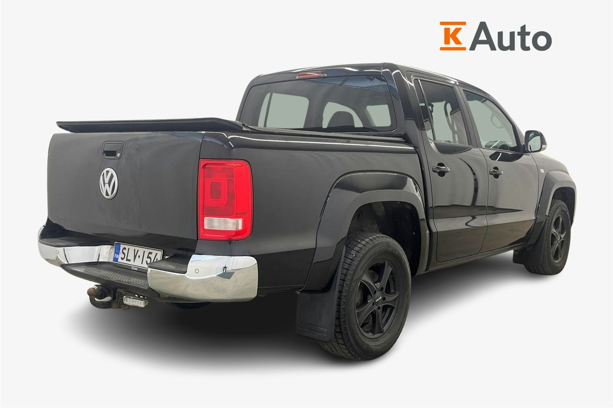 musta Volkswagen Amarok 2015 kuva 2.