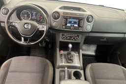 musta Volkswagen Amarok 2015 kuva 9.