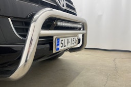 musta Volkswagen Amarok 2015 kuva 16.