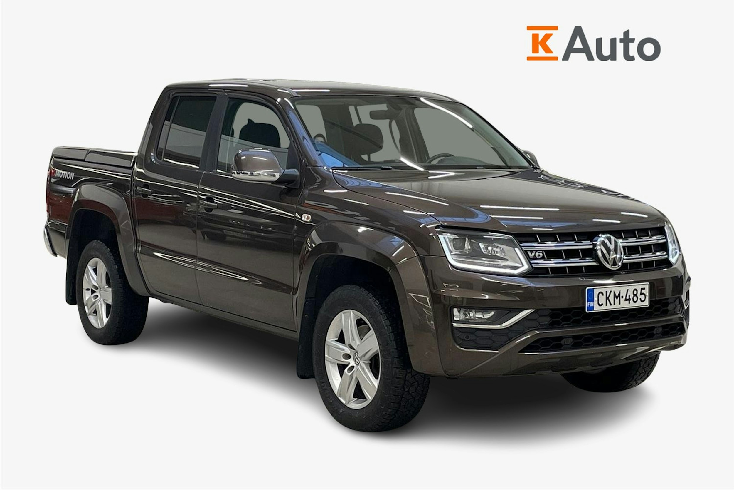 ruskea (beige) Volkswagen Amarok 2016 kuva 1.