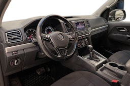 ruskea (beige) Volkswagen Amarok 2017 kuva 8.