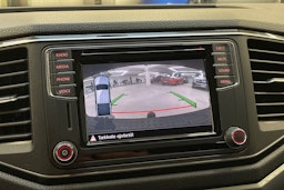 ruskea (beige) Volkswagen Amarok 2017 kuva 26.