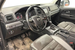 sininen Volkswagen Amarok 2016 kuva 3.