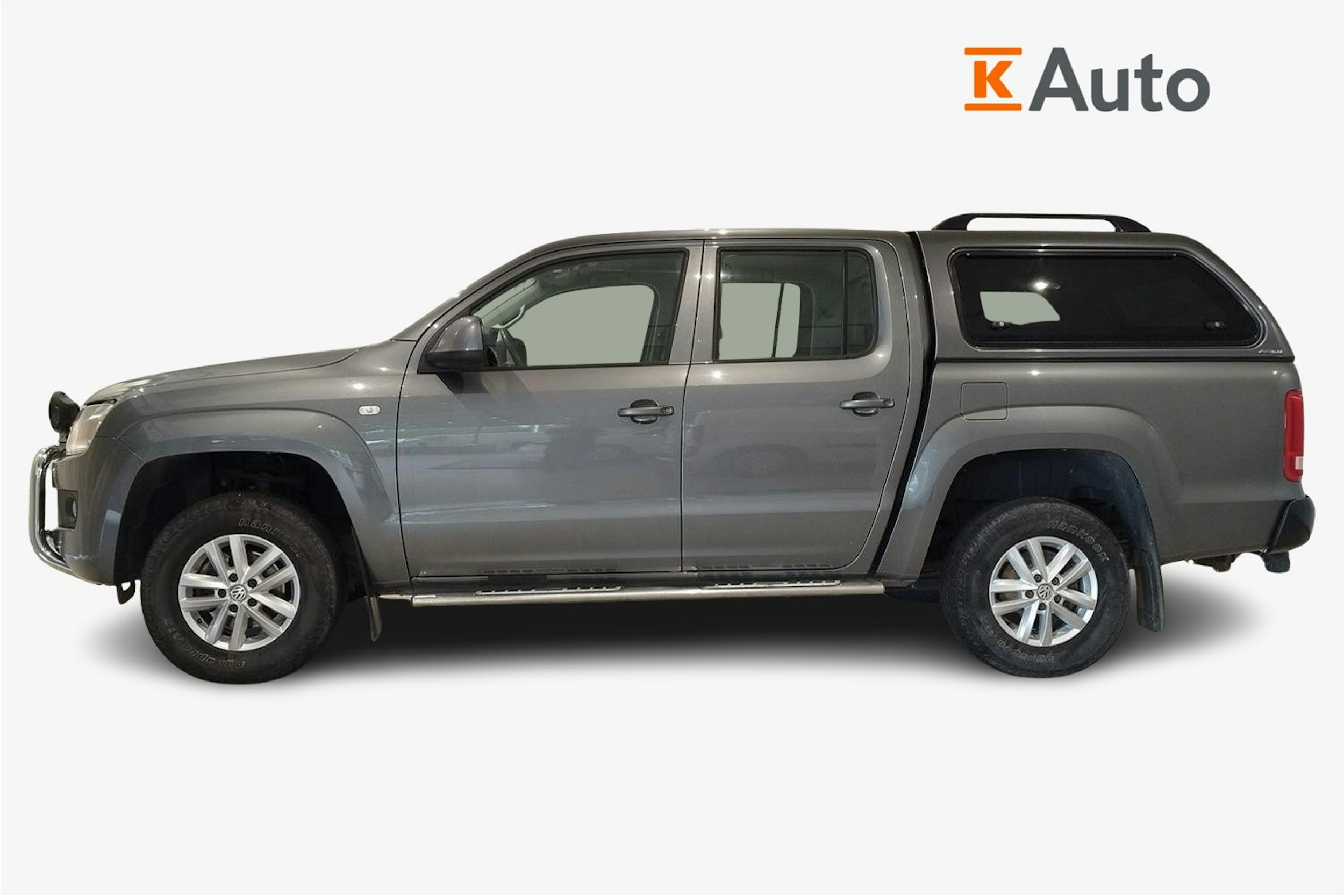 harmaa Volkswagen Amarok 2016 kuva 6.