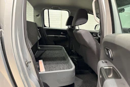 Hopea Volkswagen Amarok 2016 kuva 15.