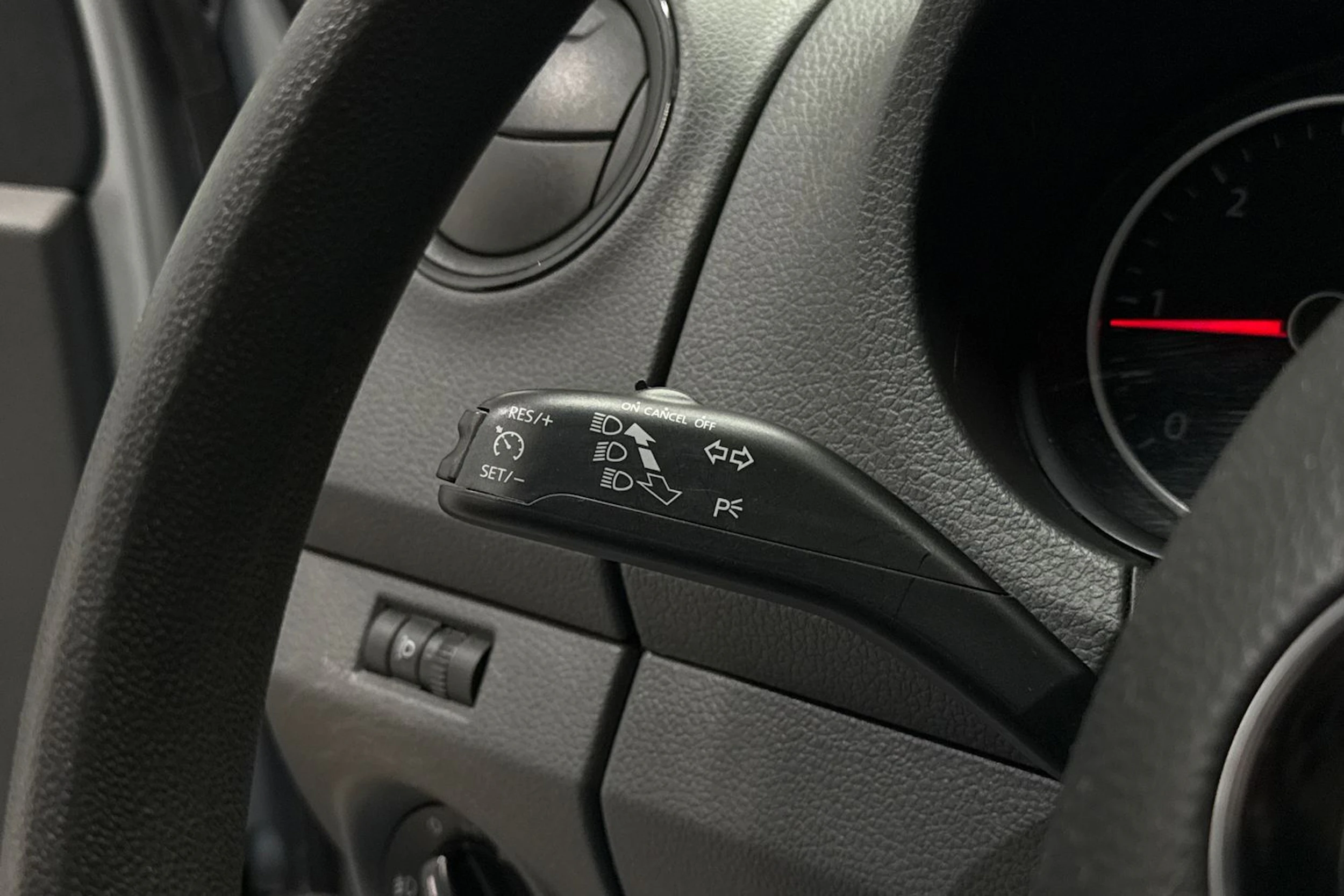 Hopea Volkswagen Amarok 2016 kuva 20.