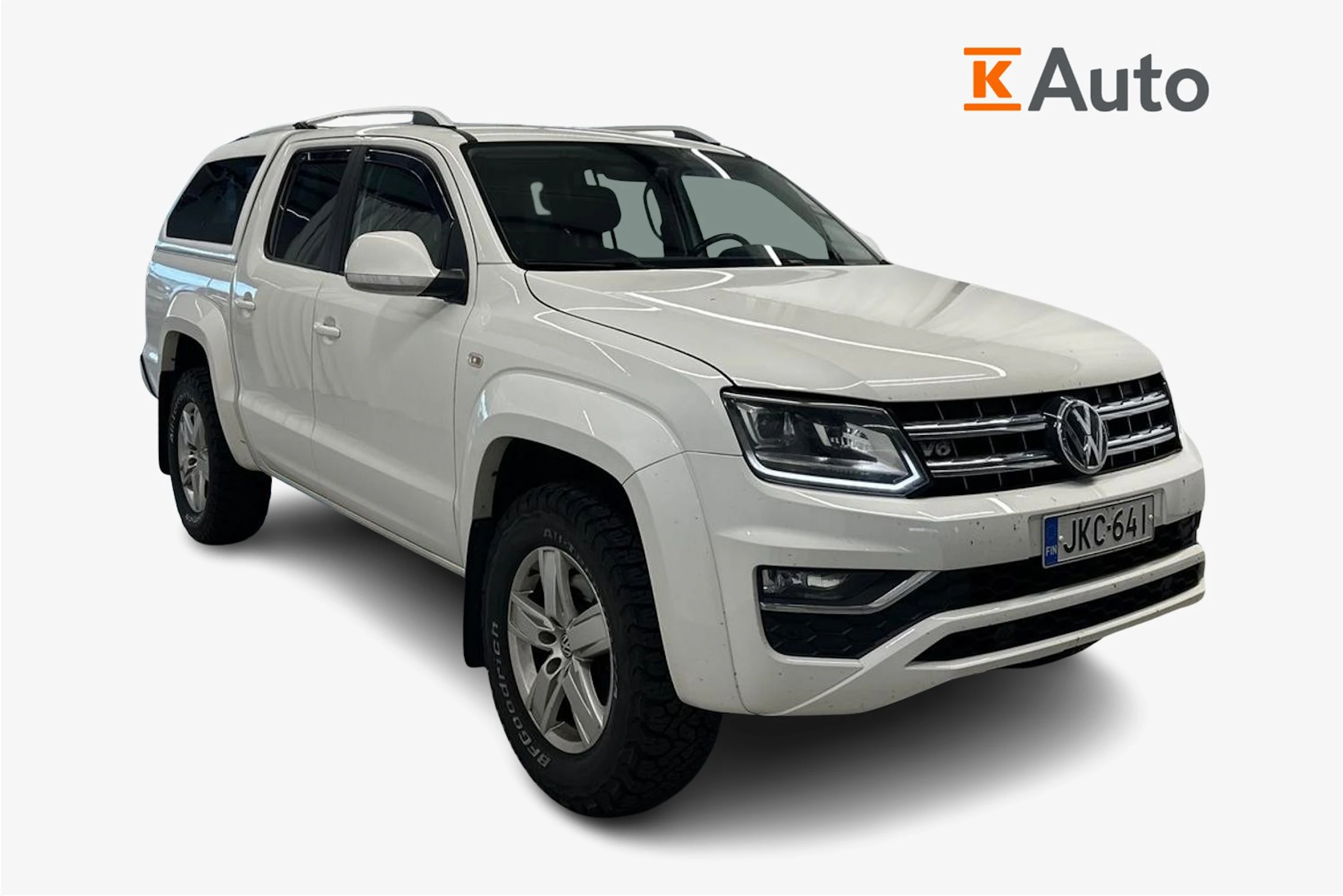 valkoinen Volkswagen Amarok 2016 kuva 1.