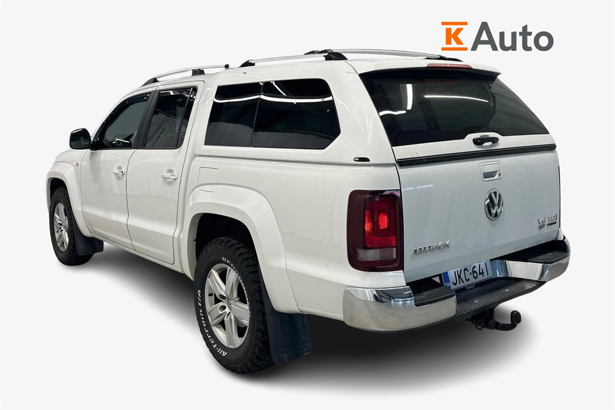 valkoinen Volkswagen Amarok 2016 kuva 2.