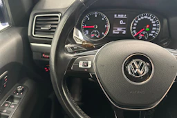 valkoinen Volkswagen Amarok 2016 kuva 11.