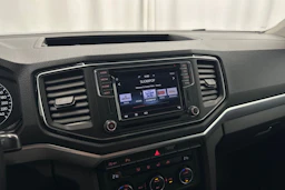 valkoinen Volkswagen Amarok 2016 kuva 15.