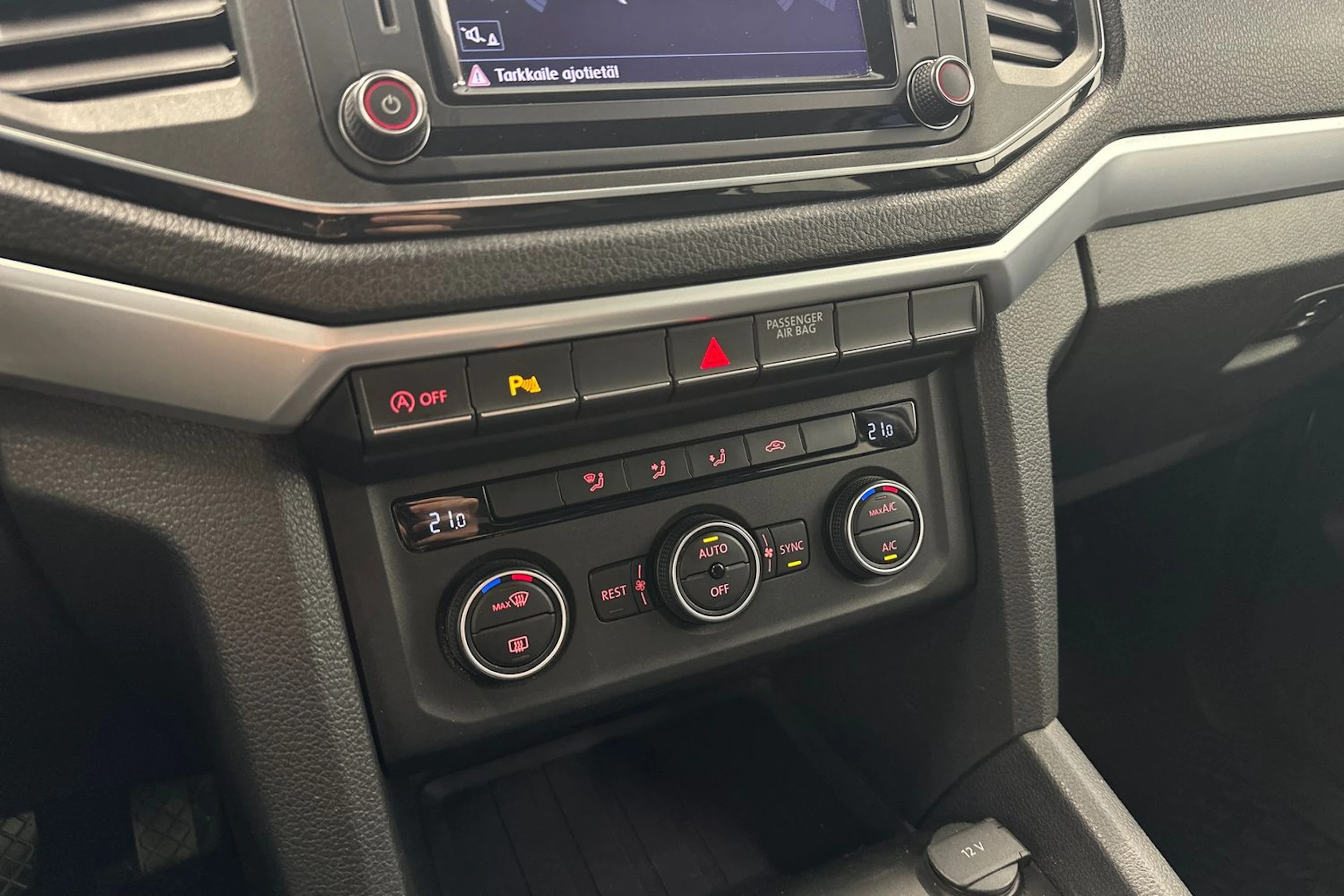 valkoinen Volkswagen Amarok 2016 kuva 20.