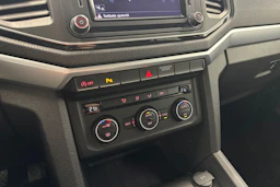 valkoinen Volkswagen Amarok 2016 kuva 20.