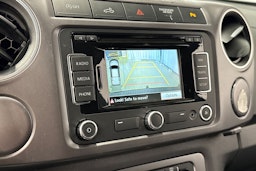 musta Volkswagen Amarok 2016 kuva 17.