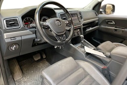 harmaa Volkswagen Amarok 2016 kuva 3.